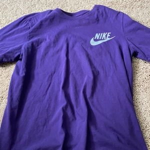 Nike T Shirt Size Medium Purple
